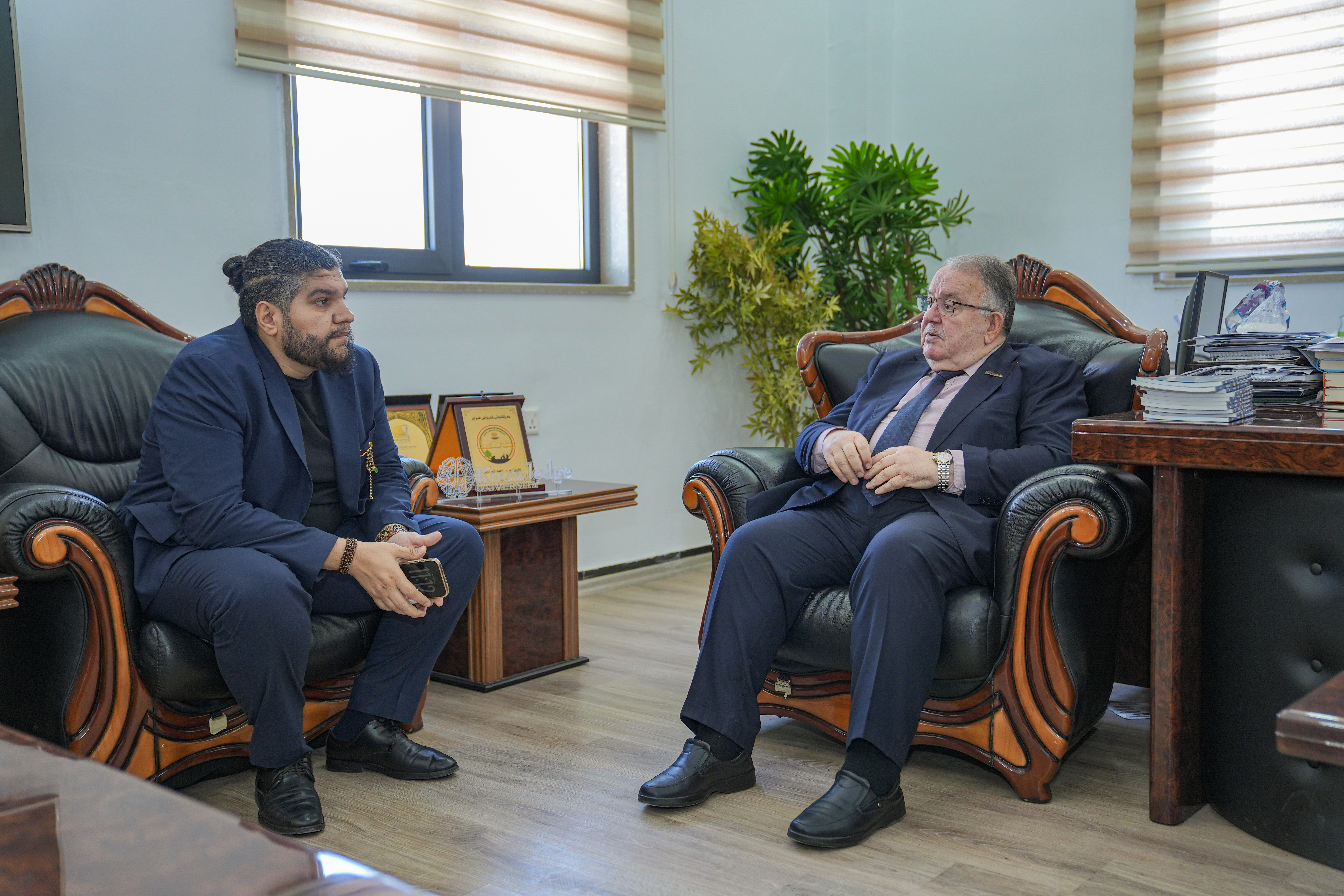 Welcoming Student Rebaz Ahmed on the Publication of the Book &ldquo;N&icirc;werobot&rdquo; Artificial Intelligence Guide