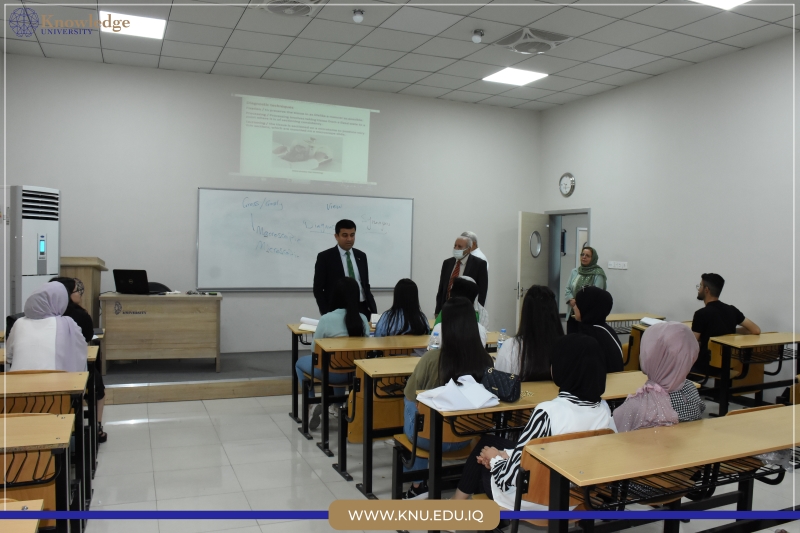 The president of Knowledge University visited the classrooms on the occasion of the start of the new academic year 2022-2023>