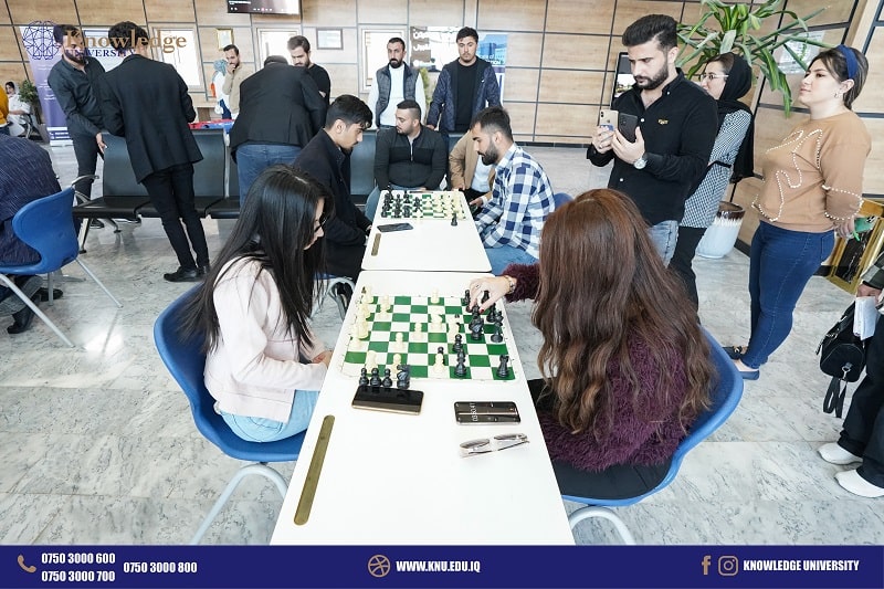 College of Engineering conducted a chess game>